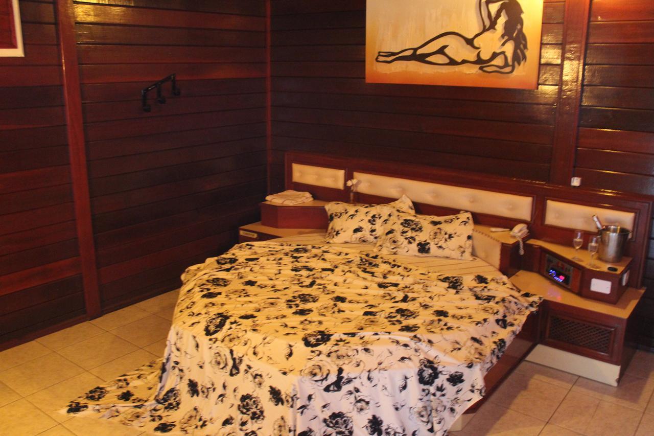 Motel Paradise (Adults Only) São José dos Campos Eksteriør billede
